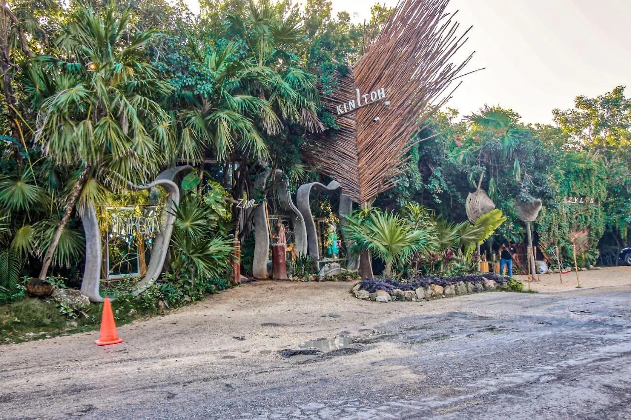 Studios At Central Park Tulum 0*,  Messico